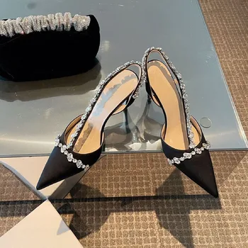 חדש קטן העקב הבוהן מחודד נעלי נשים עקבים גבוהים פגיון משובץ אבנים Baotou כל משחק אופנה סנדלי נשים עקבים גבוהים
